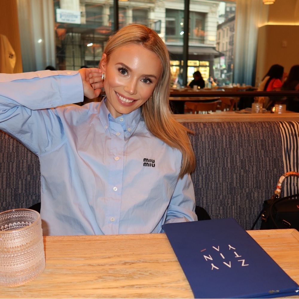Meet your Posher, Paulina